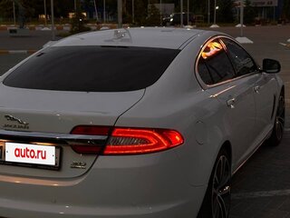 2014 Jaguar XF I Рестайлинг, белый, 1700000 рублей, вид 3