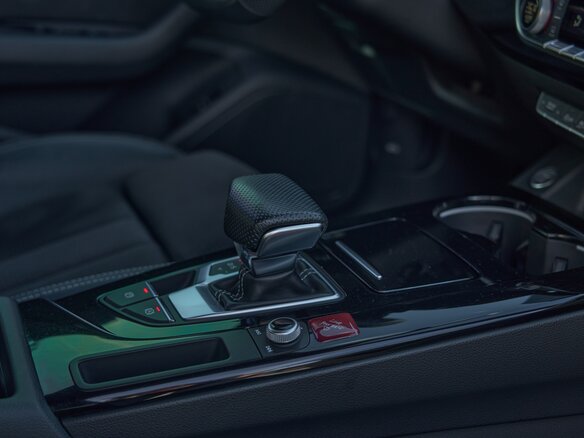 2020 Audi A4 35 TFSI V (B9) Рестайлинг, синий, 3440000 рублей - вид 16