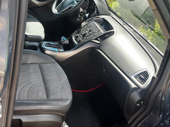 2013 Opel Astra J Рестайлинг, серый, 730000 рублей - вид 9