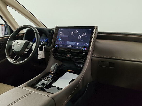 2026 Toyota Alphard IV, чёрный, 14000000 рублей - вид 8