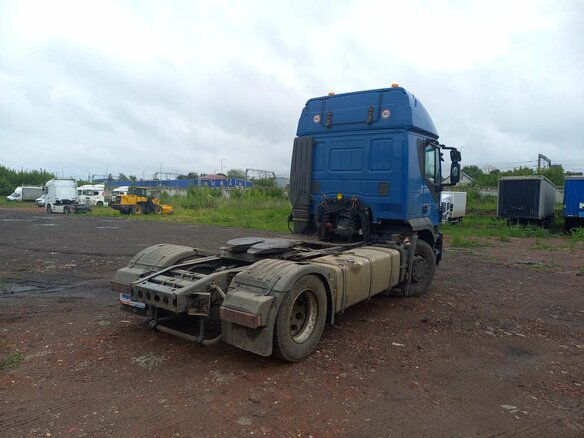 2018 Iveco Stralis, синий, 2788850 рублей - вид 2