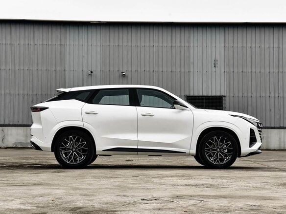 2026 Changan UNI-Z, белый, 2131322 рублей - вид 7