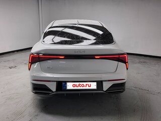 2026 Kia K5 III Рестайлинг, белый, 4110999 рублей, вид 3