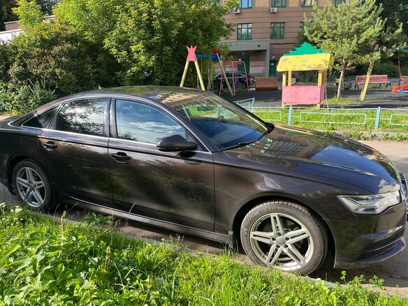 2017 Audi A6 IV (C7) Рестайлинг, коричневый, 2450000 рублей - вид 3