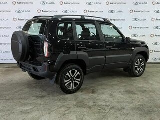 2026 Lada (ВАЗ) Niva Travel I Рестайлинг, чёрный, 1717000 рублей, вид 3