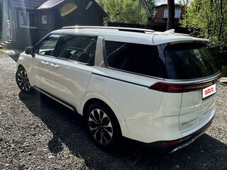 2021 Kia Carnival IV, белый, 3350000 рублей, вид 5