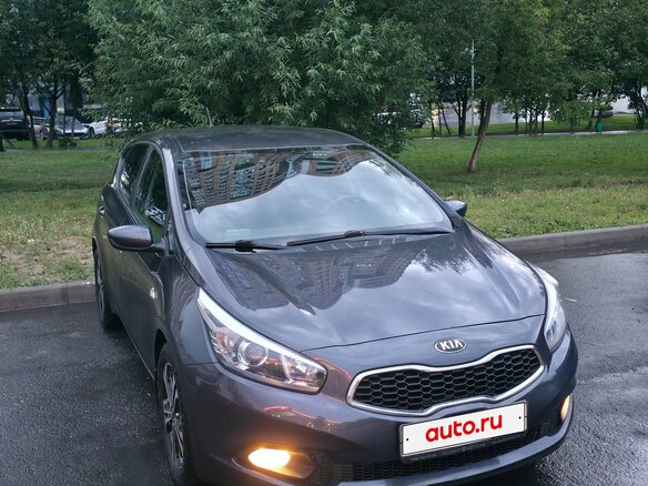 2015 Kia Ceed II, серый, 1400000 рублей