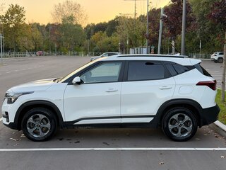 2022 Kia Seltos I, белый, 2790000 рублей, вид 3