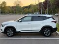 2022 Kia Seltos I, белый, 2555000 рублей - вид 2
