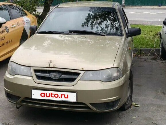 2010 Daewoo Nexia I Рестайлинг, бежевый, 140000 рублей