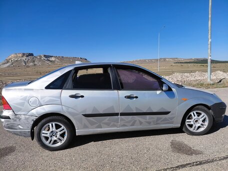 2003 Ford Focus I Рестайлинг, серебристый, 250000 рублей, вид 2