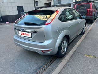 2008 Ford Focus II Рестайлинг, серебристый, 525000 рублей, вид 4