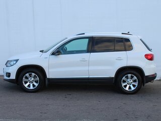 2013 Volkswagen Tiguan I Рестайлинг, белый, 1370000 рублей, вид 4