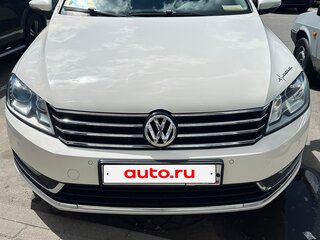 2013 Volkswagen Passat B7, белый, 1300333 рублей, вид 2