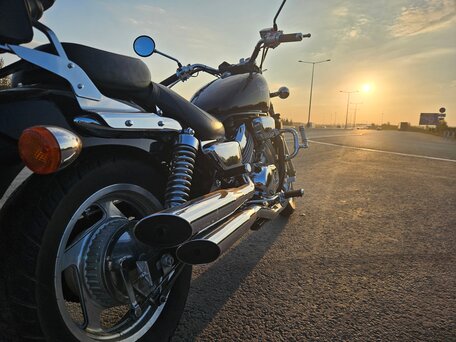1994 Honda Magna, чёрный, 430000 рублей, вид 2