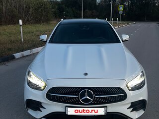 2022 Mercedes-Benz E-Класс 200 V (W213, S213, C238) Рестайлинг, белый, 5300000 рублей, вид 2