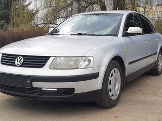 1999 Volkswagen Passat B5, серебристый, 800000 рублей, вид 1