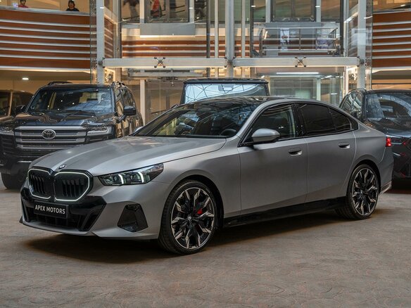 2026 BMW 5 серии 540d xDrive VIII (G60/G61/G68), серый, 14190000 рублей