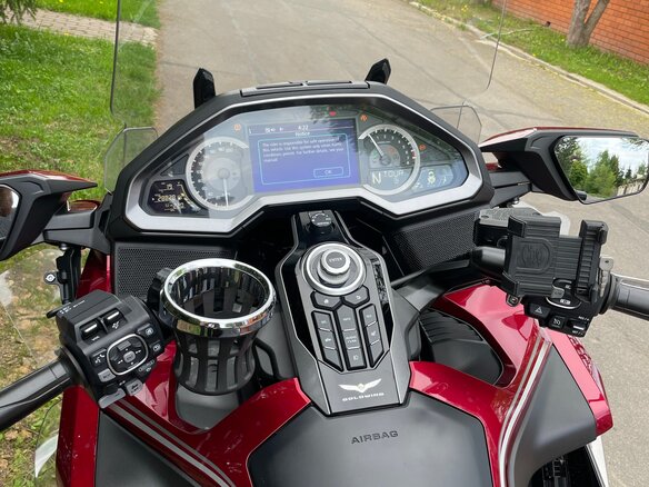 2018 Honda GL 1800 Gold Wing, красный, 2540000 рублей - вид 14