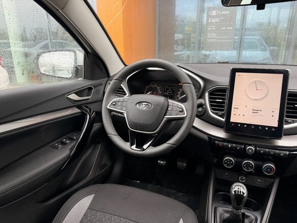 2026 Lada (ВАЗ) Vesta SW I Рестайлинг (NG), белый - вид 19