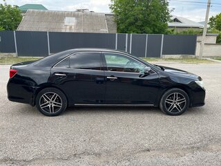 2013 Toyota Camry VII (XV50), чёрный, 1350000 рублей, вид 4