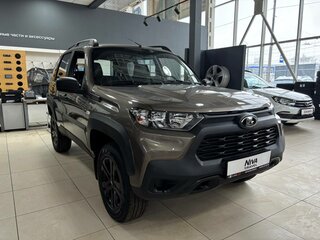 2025 Lada (ВАЗ) Niva Travel I, коричневый, 1649000 рублей, вид 2