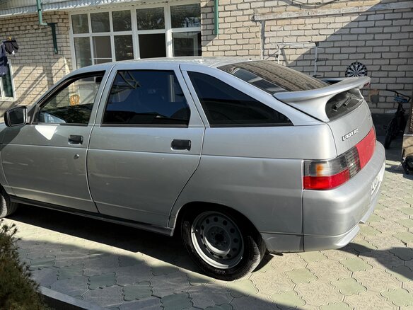 2006 Lada (ВАЗ) 2112, серебристый, 285000 рублей - вид 9