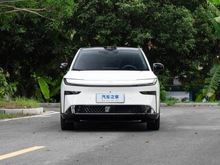 2026 Toyota bZ3X 67.9 kWh, белый, 3100003 рублей, вид 2