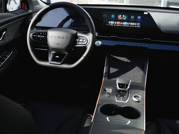 2024 Omoda C5 I, красный, 3024000 рублей - вид 15
