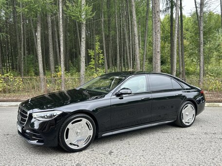 2023 Mercedes-Benz S-Класс 580 Long 4MATIC VII (W223), чёрный, 12890000 рублей, вид 2