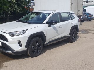 2022 Toyota RAV4 V (XA50), белый, 3800000 рублей, вид 1