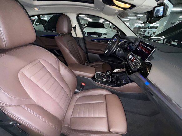 2022 BMW X4 20d II (G02) Рестайлинг, чёрный - вид 7