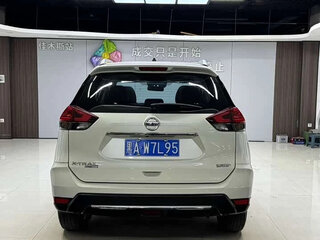 2022 Nissan X-Trail III Рестайлинг, белый, 1820000 рублей, вид 5