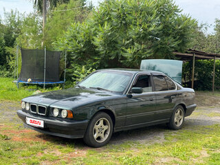 1988 BMW 5 серии 520i III (E34), зелёный, 380000 рублей, вид 1