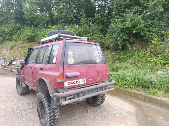 1992 Suzuki Escudo I, красный, 350000 рублей - вид 2
