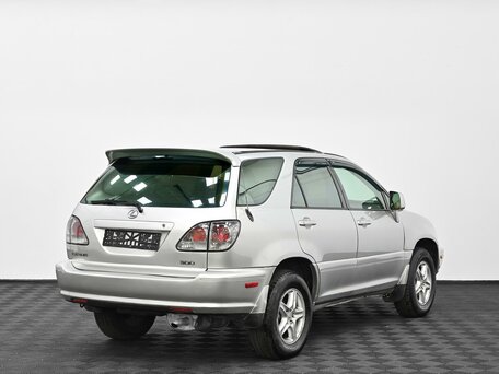 2001 Lexus RX 300 I, серебристый, 599000 рублей, вид 2
