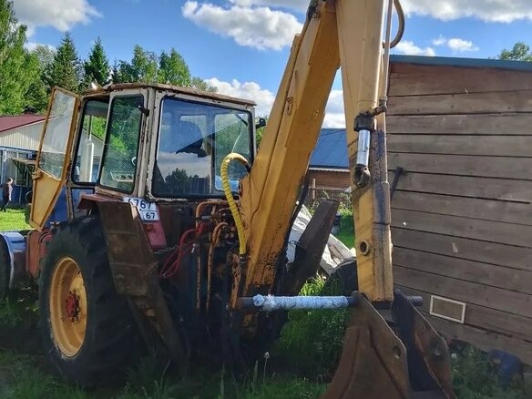2000 ЮМЗ ЭО2621, жёлтый, 450000 рублей - вид 4