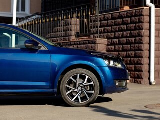 2013 Skoda Octavia III (A7), синий, 950000 рублей, вид 4