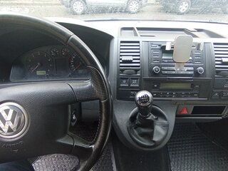 2007 Volkswagen Caravelle LWB 4MOTION Long T5, чёрный, 1400000 рублей, вид 3