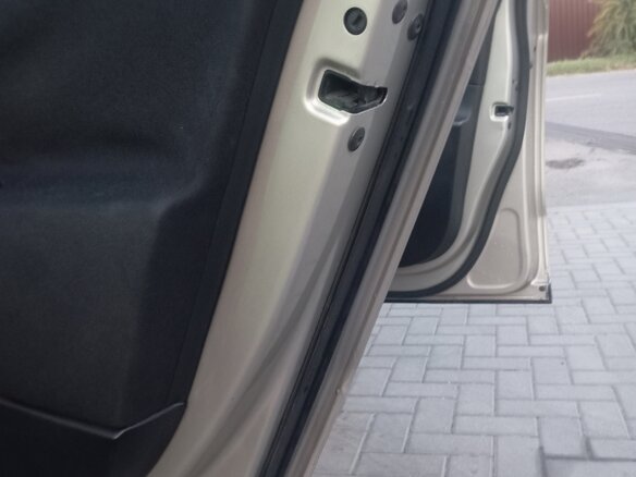 2008 Volkswagen Passat B6, бежевый, 600000 рублей - вид 9