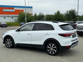 2019 Kia Rio X-Line IV, белый, 1525000 рублей, вид 5
