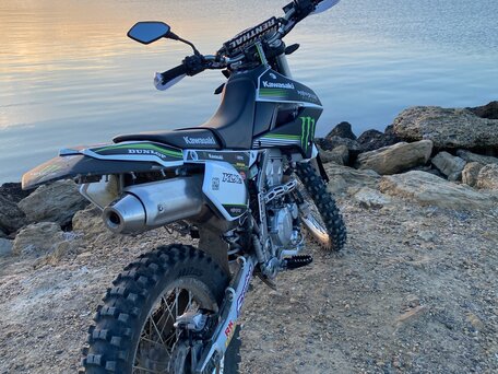 2017 Kawasaki KDX 250, белый, 490000 рублей, вид 5