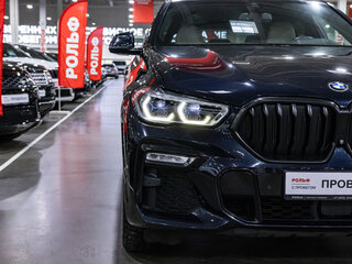 2020 BMW X6 30d III (G06), чёрный, 6300000 рублей, вид 4