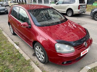 2004 Volkswagen Golf V, пурпурный, 410000 рублей, вид 2