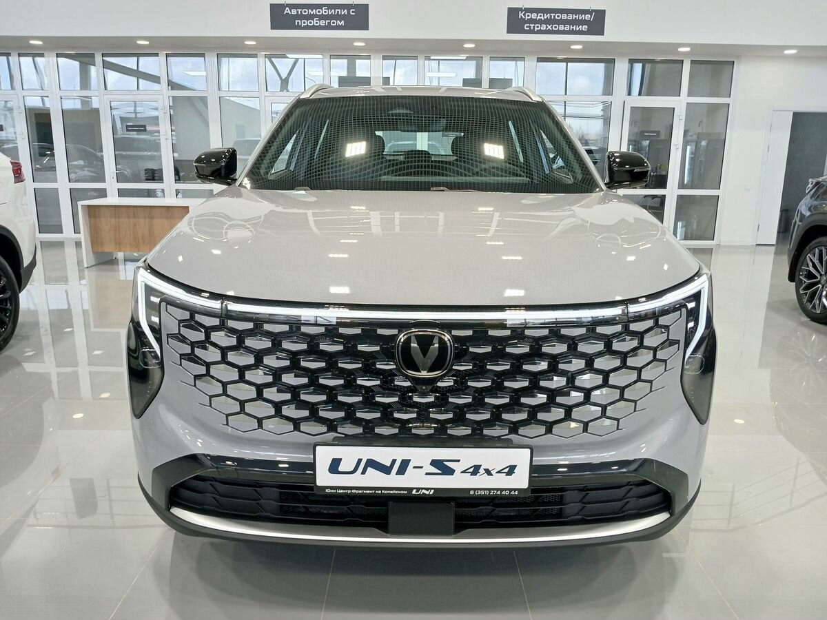 Открыть фотографии: Changan UNI-S I Рестайлинг