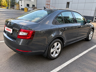2017 Skoda Octavia III (A7) Рестайлинг, чёрный, 1950000 рублей, вид 4