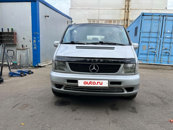1998 Mercedes-Benz V-Класс 230 I (W638), серебристый, 625000 рублей