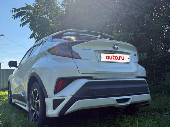 2017 Toyota C-HR I, белый, 1605000 рублей - вид 5