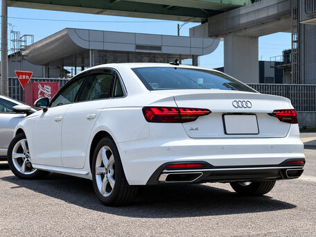 2022 Audi A4 35 TFSI V (B9) Рестайлинг, белый, 2120005 рублей, вид 3