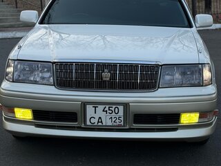 1997 Toyota Crown X (S150), белый, 930000 рублей, вид 5